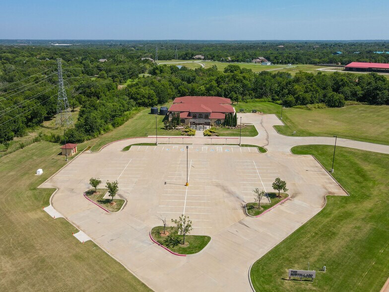 More Photos Of 11200 N Eastern Ave, Oklahoma City Lodge Meeting Hall For Sale