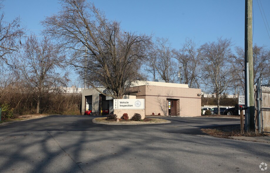 More Photos Of 3363 Stoners Bend Dr, Hermitage Auto Repair For Sale