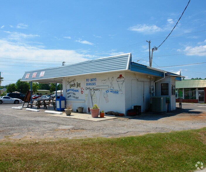 More Photos Of 5168 Stewart St, Milton Fast Food For Sale
