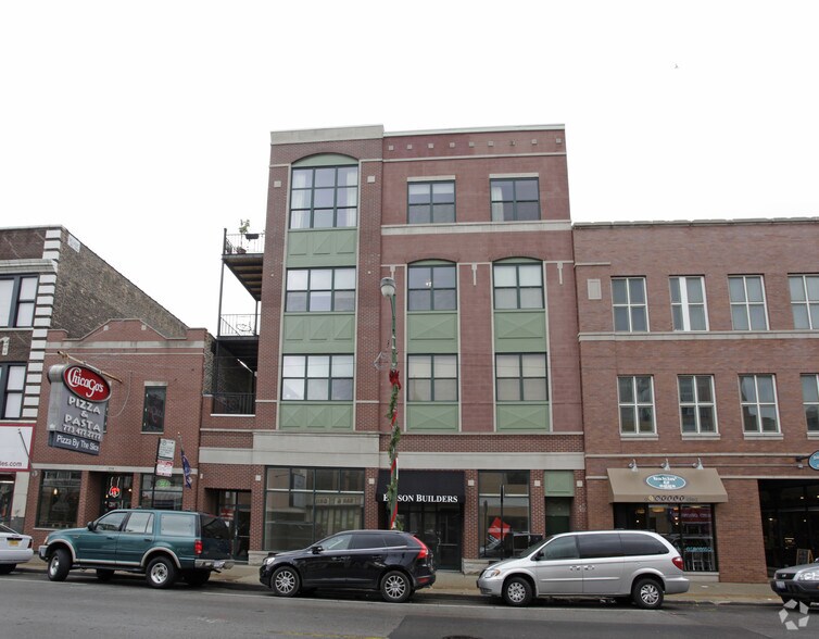 More Photos Of 3118 N Lincoln Ave, Chicago Apartments For Sale