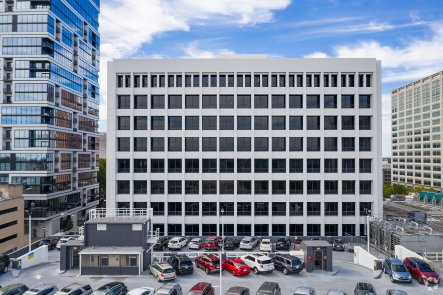 More Photos Of 715 Peachtree St NE, Atlanta Office For Lease