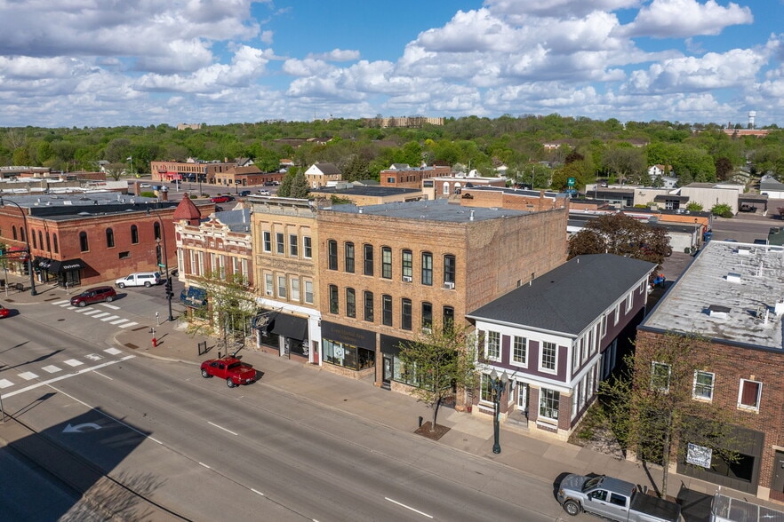 More Photos Of 216-218 S Minnesota Ave, Saint Peter Apartments For Sale