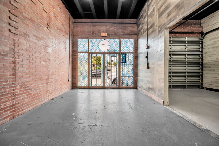 More Photos Of 750-760 SW 10th Ave, Miami Storefront Retail Office For Lease