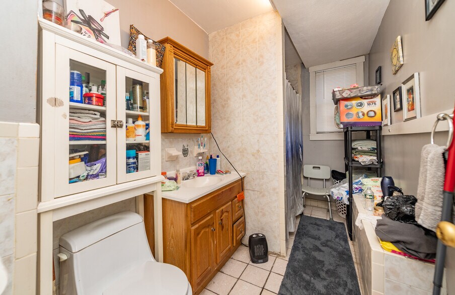 More Photos Of 35 Bradshaw St, Dorchester Apartments For Sale