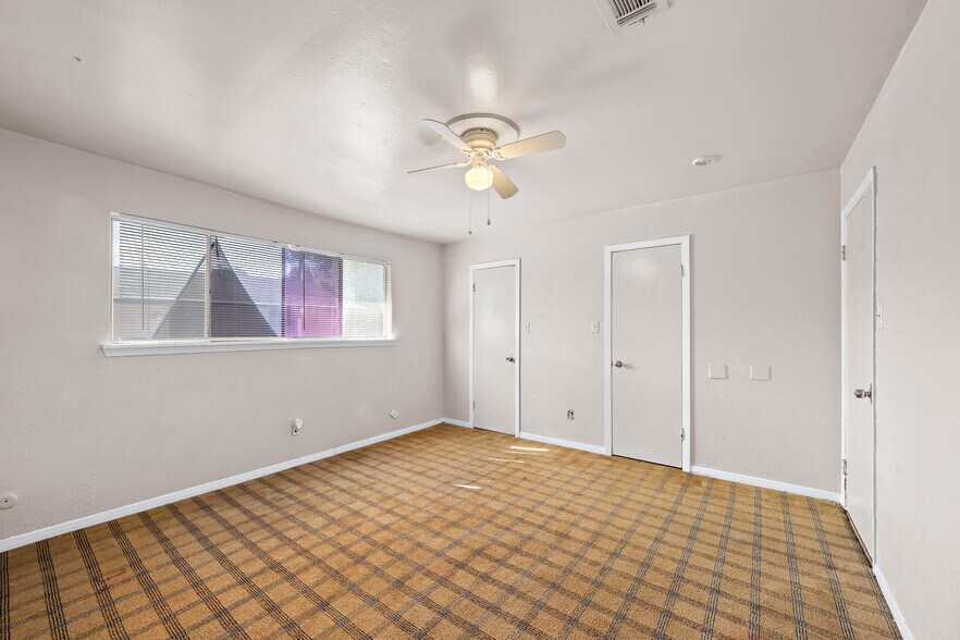 More Photos Of 2323 Burke, Pasadena Apartments For Sale