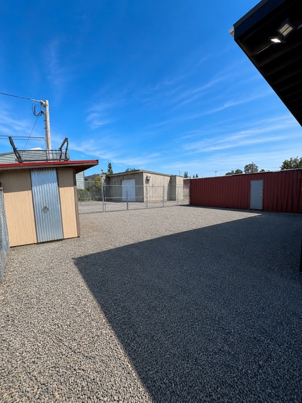 More Photos Of 1351 Wilbur St SE, Salem Warehouse For Sale
