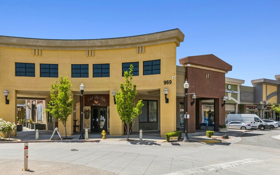 More Photos Of 969 Story Rd, San Jose General Retail For Sale