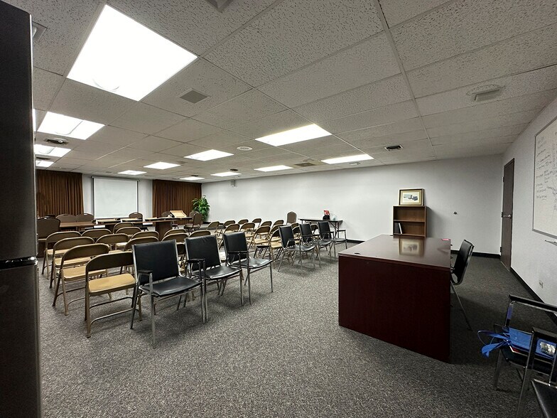 More Photos Of 10885 E 51st Ave, Denver Warehouse For Sale