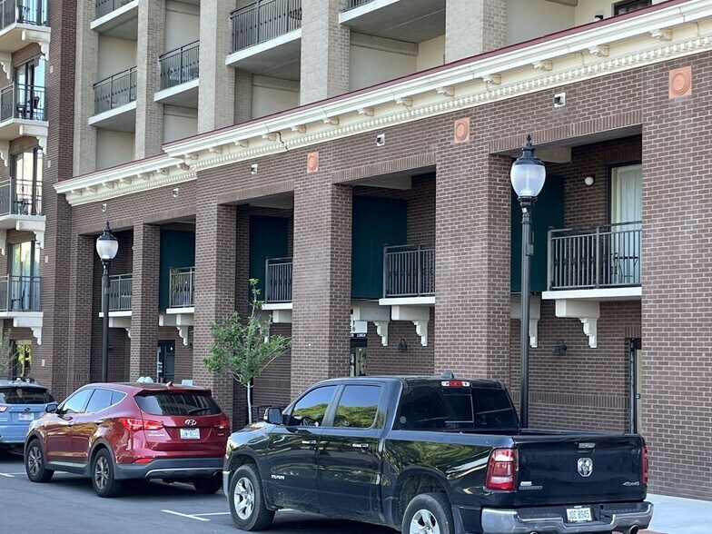 More Photos Of 106 N Water St, Wilmington Apartments For Sale