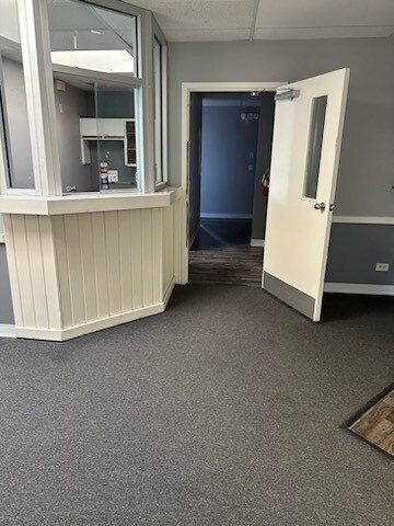 More Photos Of 1304 N Academy Blvd, Colorado Springs Medical For Sale