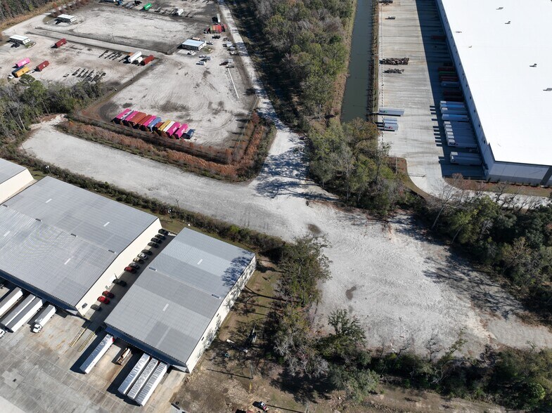 More Photos Of 165 Distribution Drive, Pooler Land For Lease