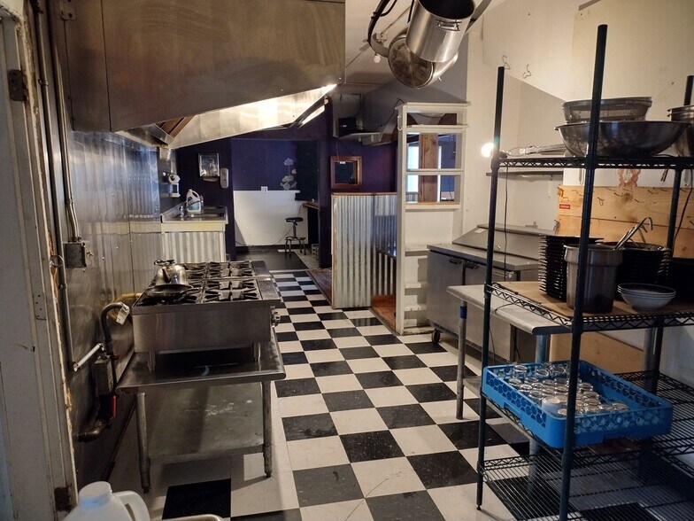 More Photos Of 7471 Mt Baker Hwy, Maple Falls Restaurant For Sale