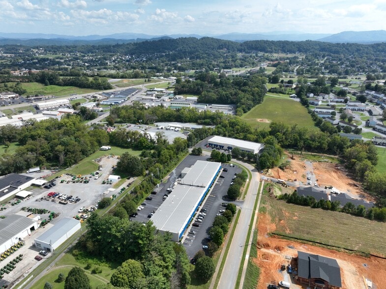 More Photos Of 105 KLM Dr, Johnson City Unknown For Lease