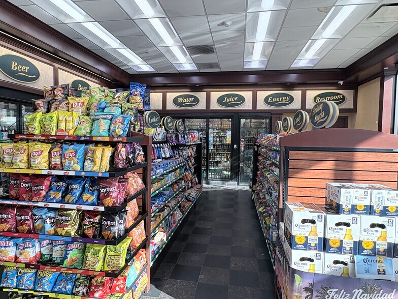 More Photos Of 616 Broadway, Amityville Service Station For Sale