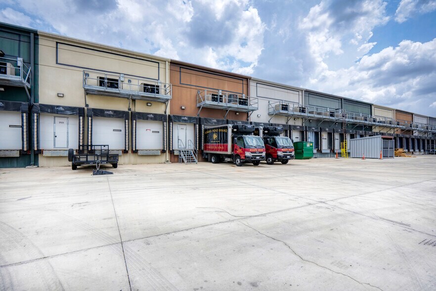 More Photos Of 9342 SE Loop 410, San Antonio Refrigeration Cold Storage For Sale