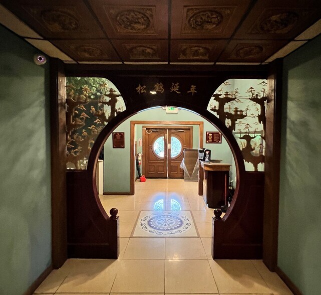 More Photos Of 95 Lake St, Gilford Restaurant For Sale