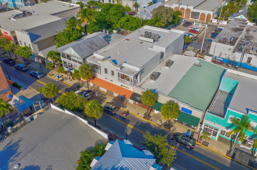 More Photos Of 117 Duval St, Key West Storefront Retail Residential For Lease