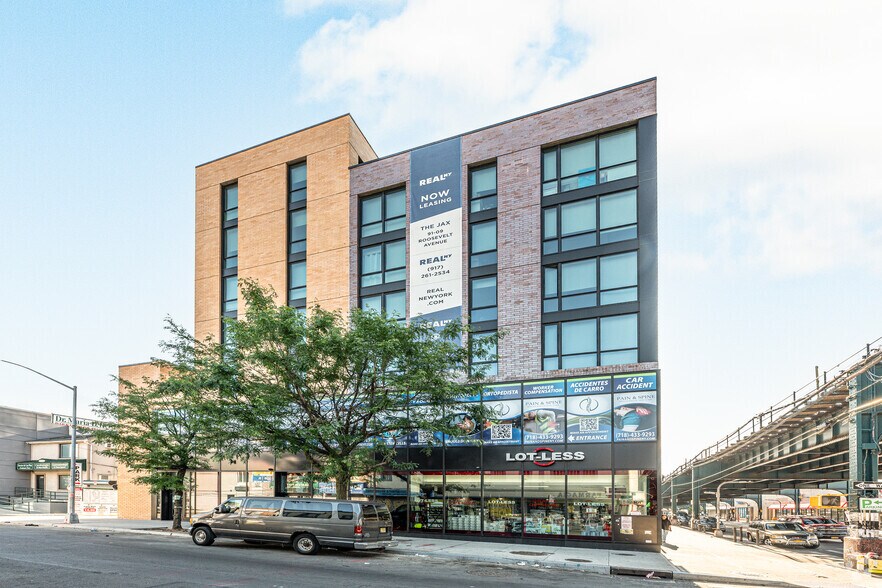Primary Photo Of 91-09 Roosevelt Ave, Jackson Heights Apartments For Lease