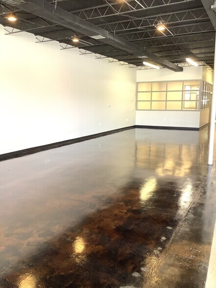 More Photos Of 3304-3316 Beach Blvd, Jacksonville Storefront Retail Office For Lease