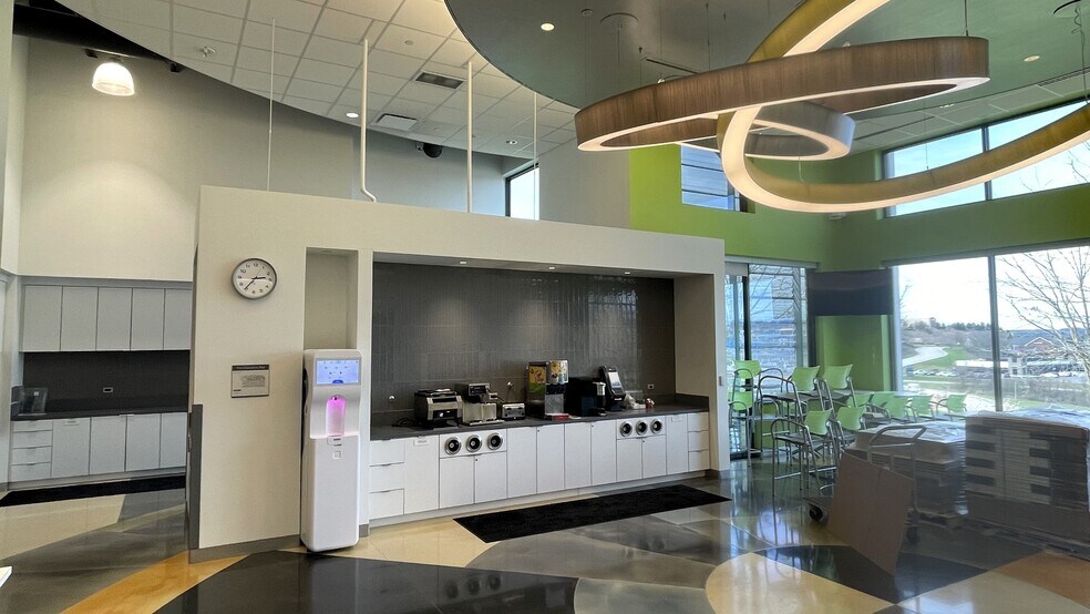 More Photos Of 501 Ronda Ct, North Huntingdon Office For Lease