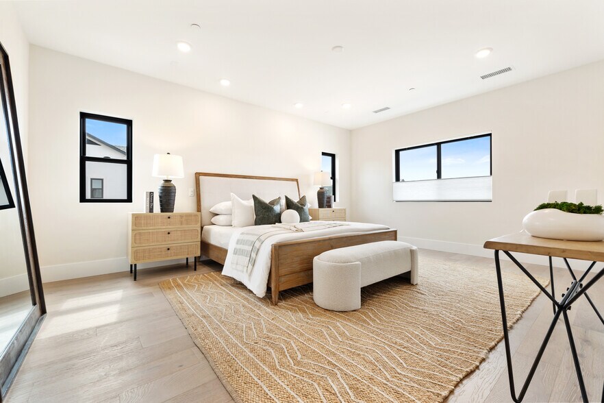 More Photos Of 3739-3743 Adams St, Carlsbad Apartments For Sale