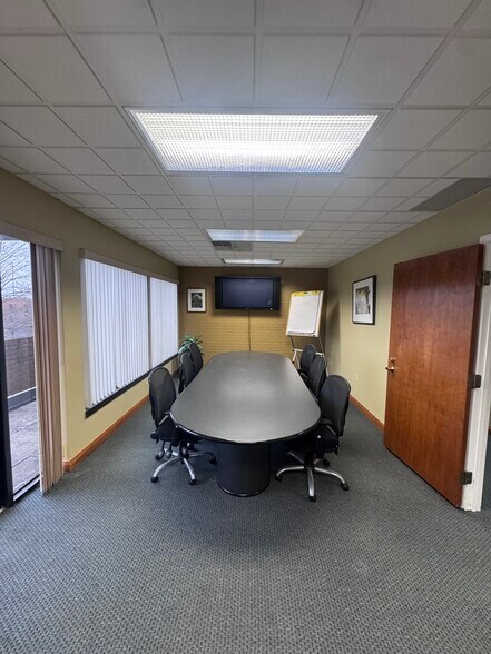 More Photos Of 7086 Corporate Way, Dayton Office For Sale