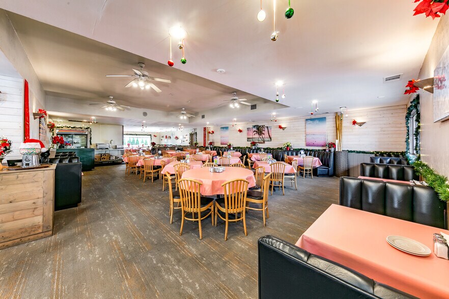 More Photos Of 3011 Ogden Ave, Lisle Restaurant For Sale