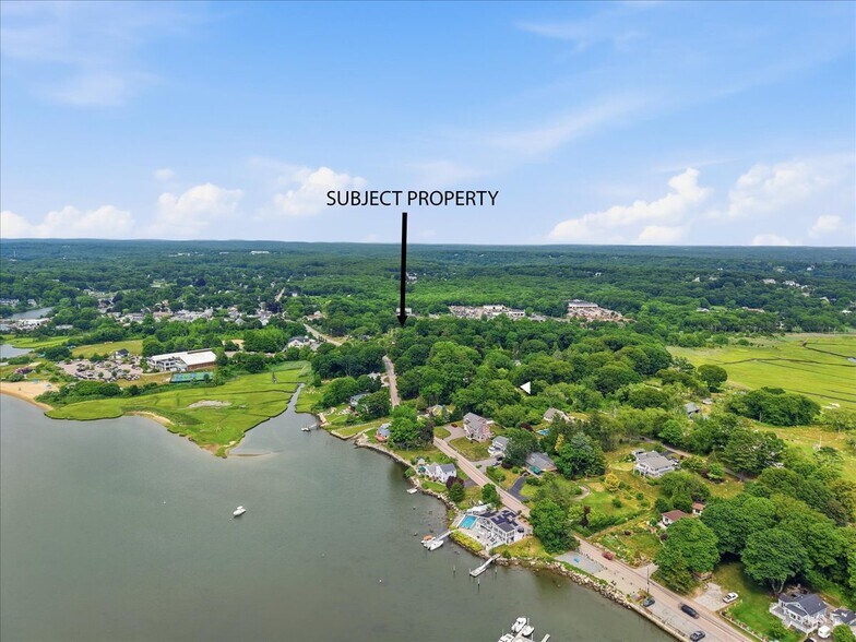 More Photos Of 16 Stonington Rd, Mystic Storefront For Sale