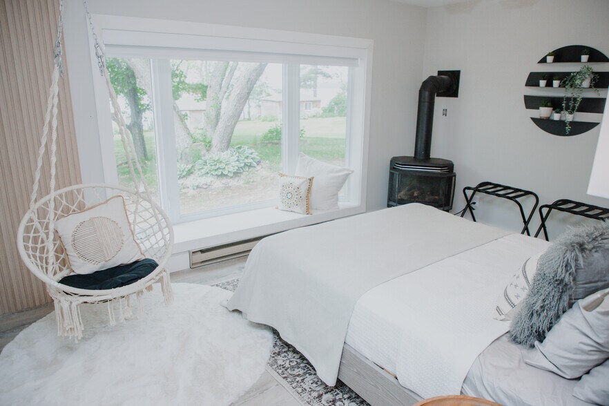 More Photos Of 551 Little Rideau Lake Rd, Portland Lodge Meeting Hall For Sale