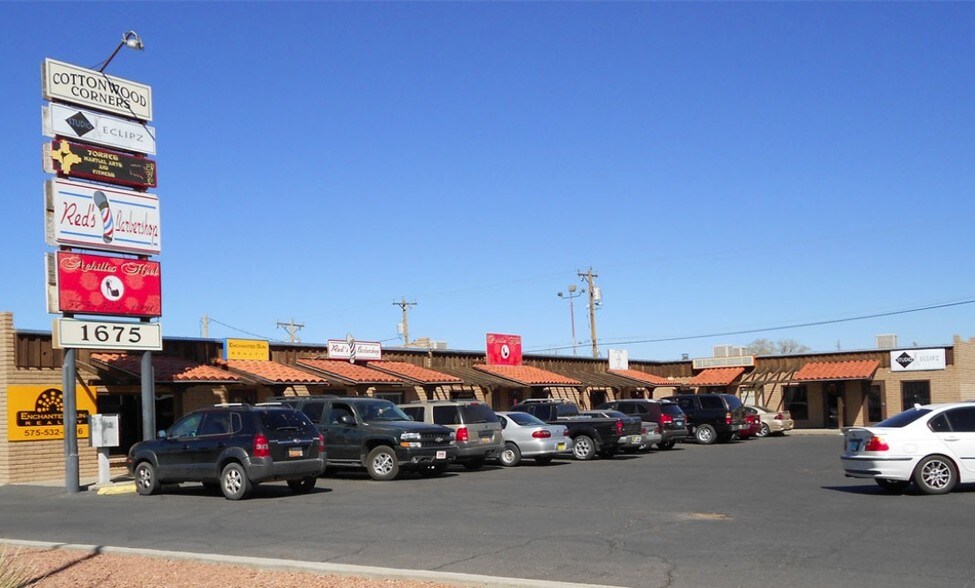 More Photos Of 1675 E Lohman Ave, Las Cruces Storefront For Lease