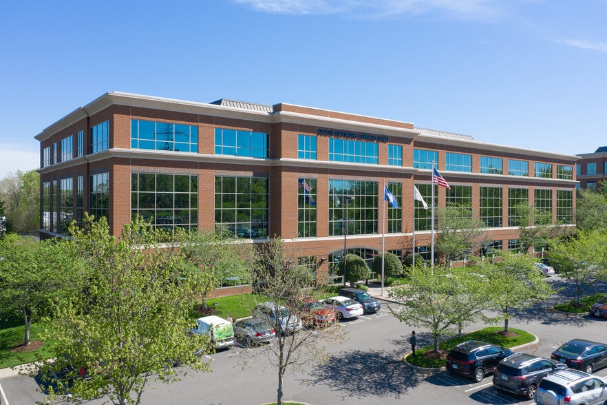 More Photos Of 8730 Stony Point Pky, Richmond Office For Lease