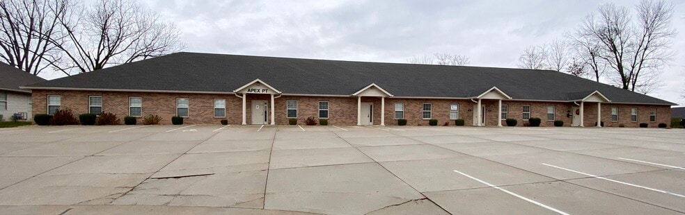 Primary Photo Of 144 Lincoln Place Ct, Belleville Medical For Lease