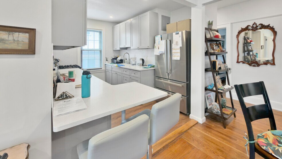 More Photos Of 4320 Hamilton Pl, Flushing Apartments For Sale