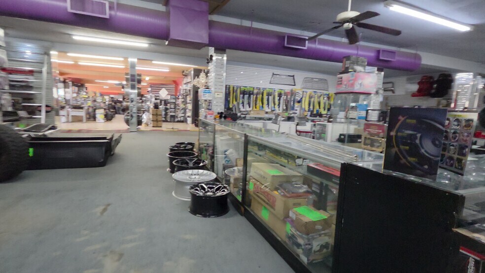 More Photos Of 309 US Highway 46, Little Ferry General Retail For Sale