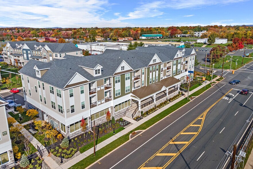 More Photos Of 1 Housel Cir, Hillsborough Apartments For Lease
