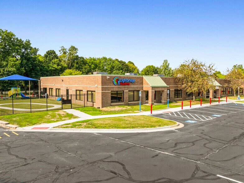 Primary Photo Of 3980 Ranchero Dr, Ann Arbor Office For Sale