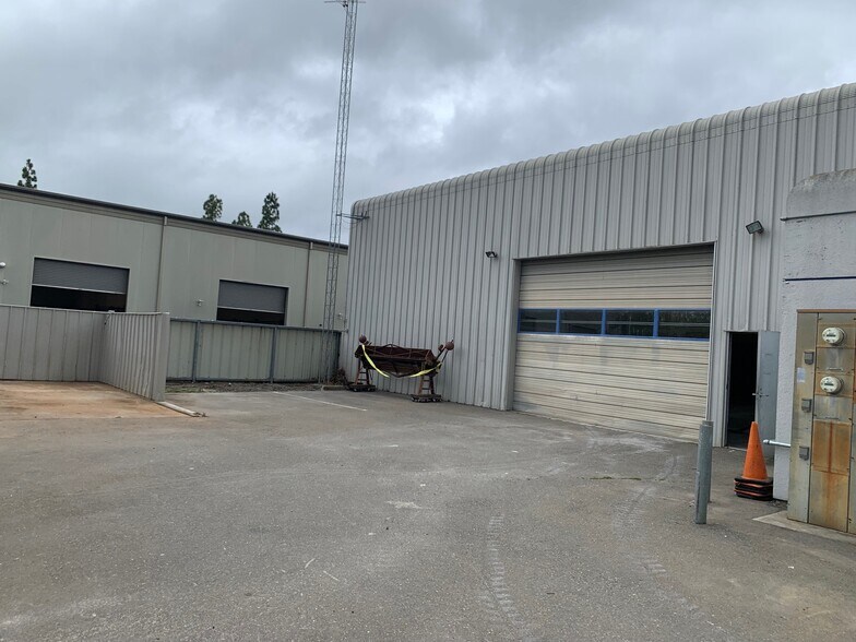 More Photos Of 2995 Dutton Ave, Santa Rosa Warehouse For Lease