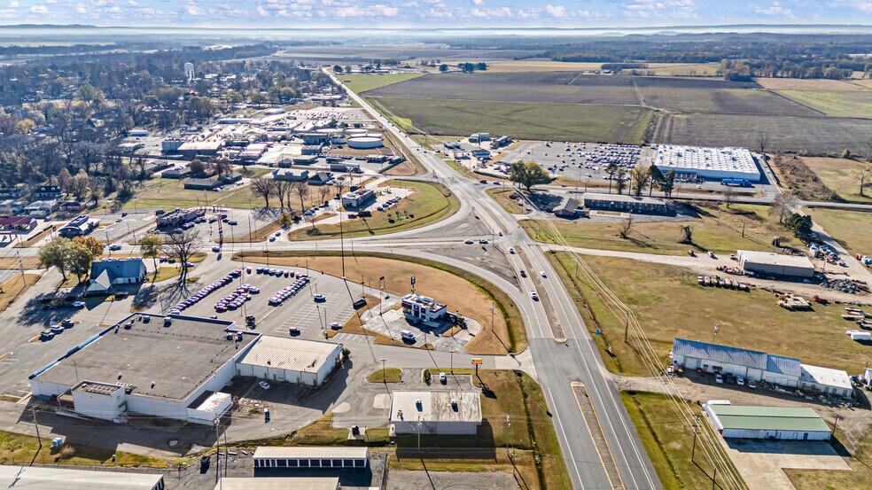 More Photos Of 620 Union St, Dardanelle Freestanding For Sale