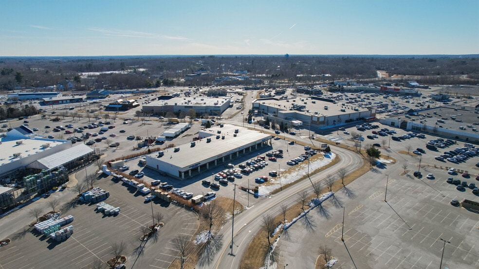 More Photos Of 165 Westgate Dr, Brockton Unknown For Lease