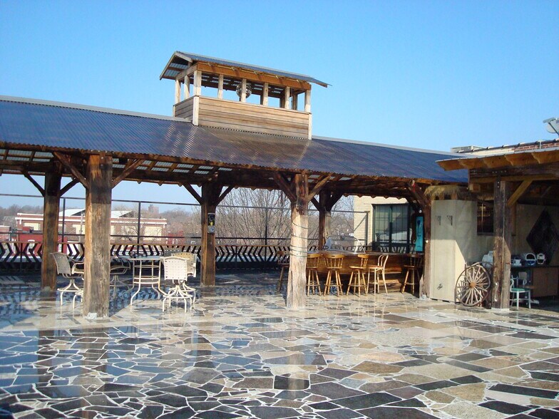 More Photos Of 2400 S Jefferson Ave, Saint Louis Office For Lease