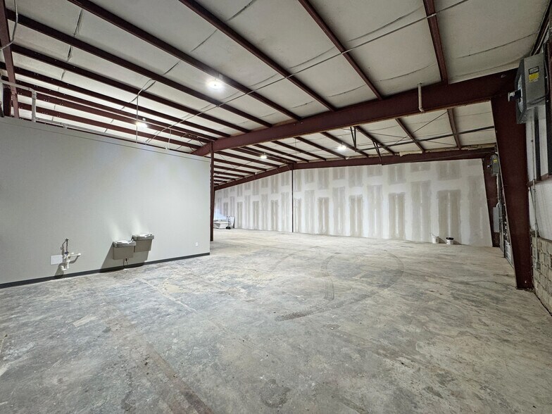 More Photos Of , Columbia Unknown For Sale