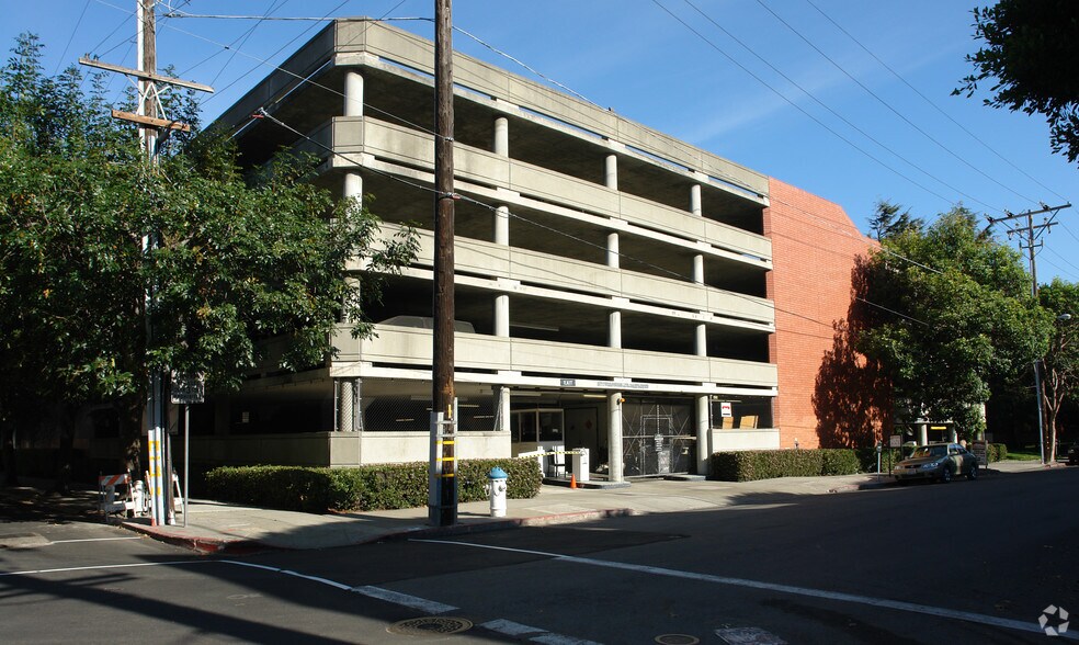 More Photos Of 1700 Montgomery St, San Francisco Unknown For Lease