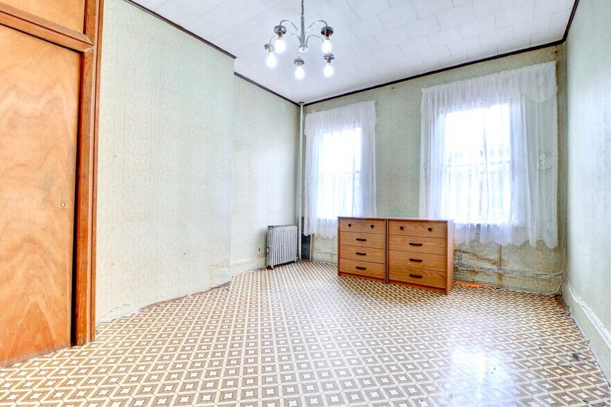 More Photos Of 159 Nassau Ave, Brooklyn Apartments For Sale