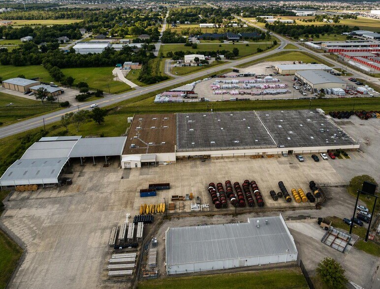 Primary Photo Of 4601 Gulf Fwy, La Marque Light Distribution For Lease