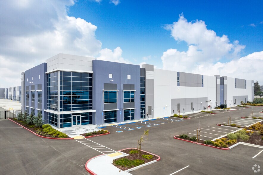 Primary Photo Of 2701 W Winton Ave, Hayward Warehouse For Lease