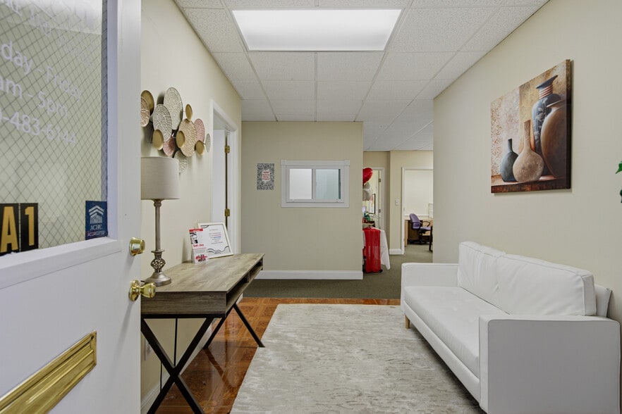 More Photos Of 2500 Raeford Rd, Fayetteville Medical For Sale