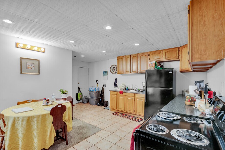 More Photos Of 424 E Broad St, Tamaqua Apartments For Sale