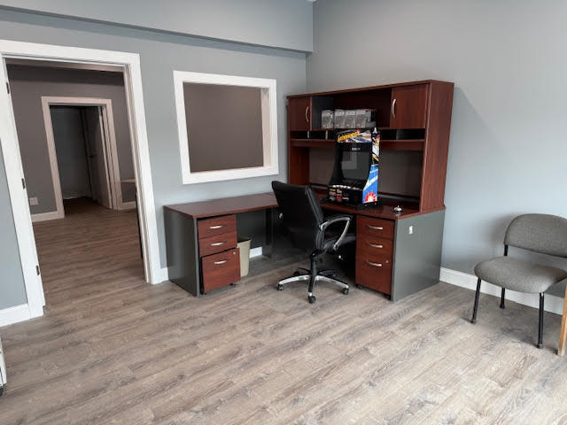 More Photos Of 7 Ruscitti Rd, New Windsor Township Flex For Lease