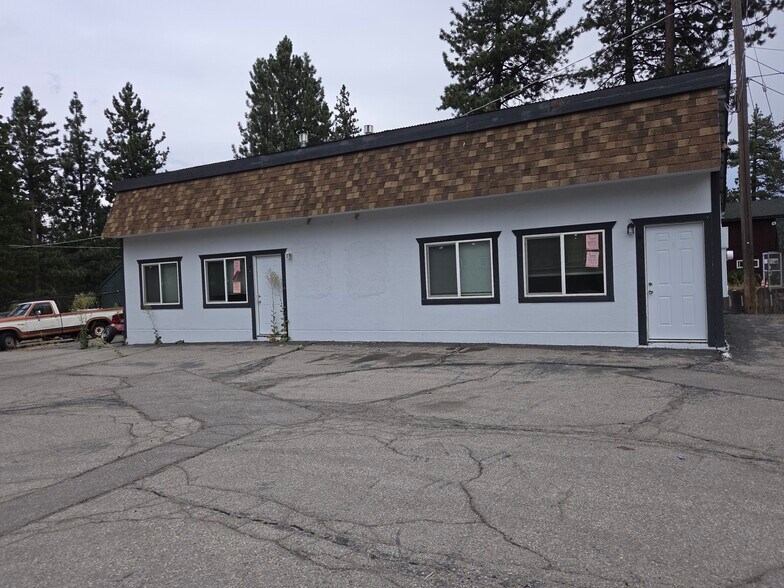 More Photos Of 2197 Lake Tahoe Blvd, South Lake Tahoe General Retail For Sale