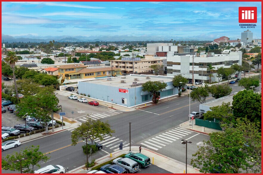 Primary Photo Of 901 Santa Monica Blvd, Santa Monica Freestanding For Sale